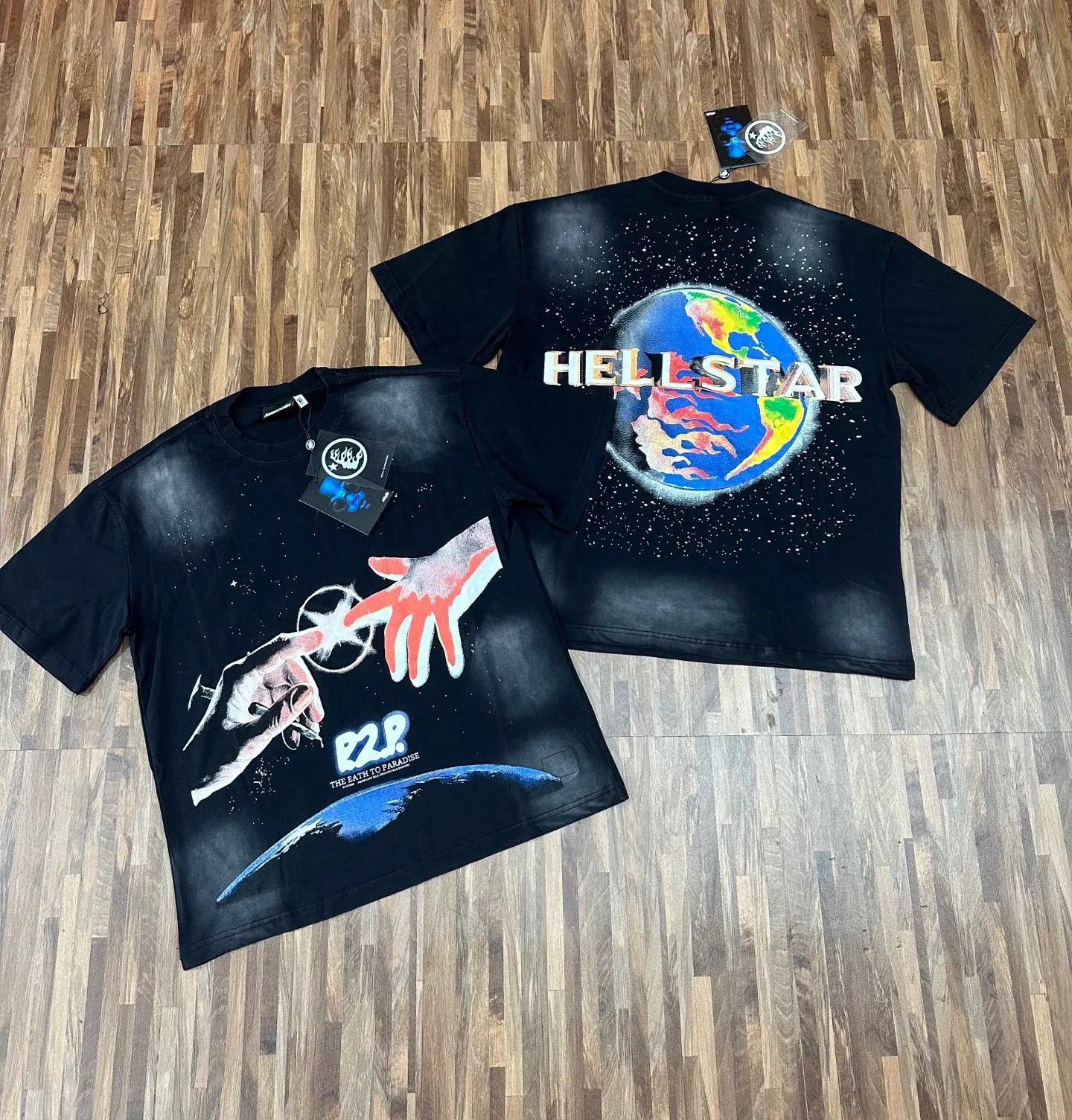 839# Black ｜ P62 In Stock Hellstar / T （fabric):26 300 Sizes（size）：S-M- L- X L （colour）： Black